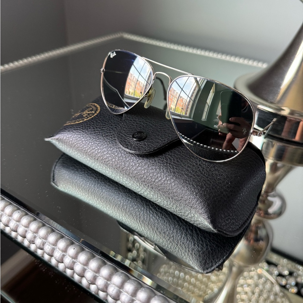 RAY BANS - Black Classic Aviators